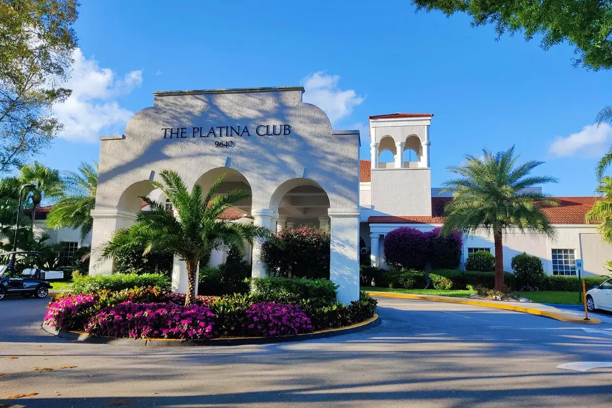 5139 Europa Drive # H, Boynton Beach FL 33437
