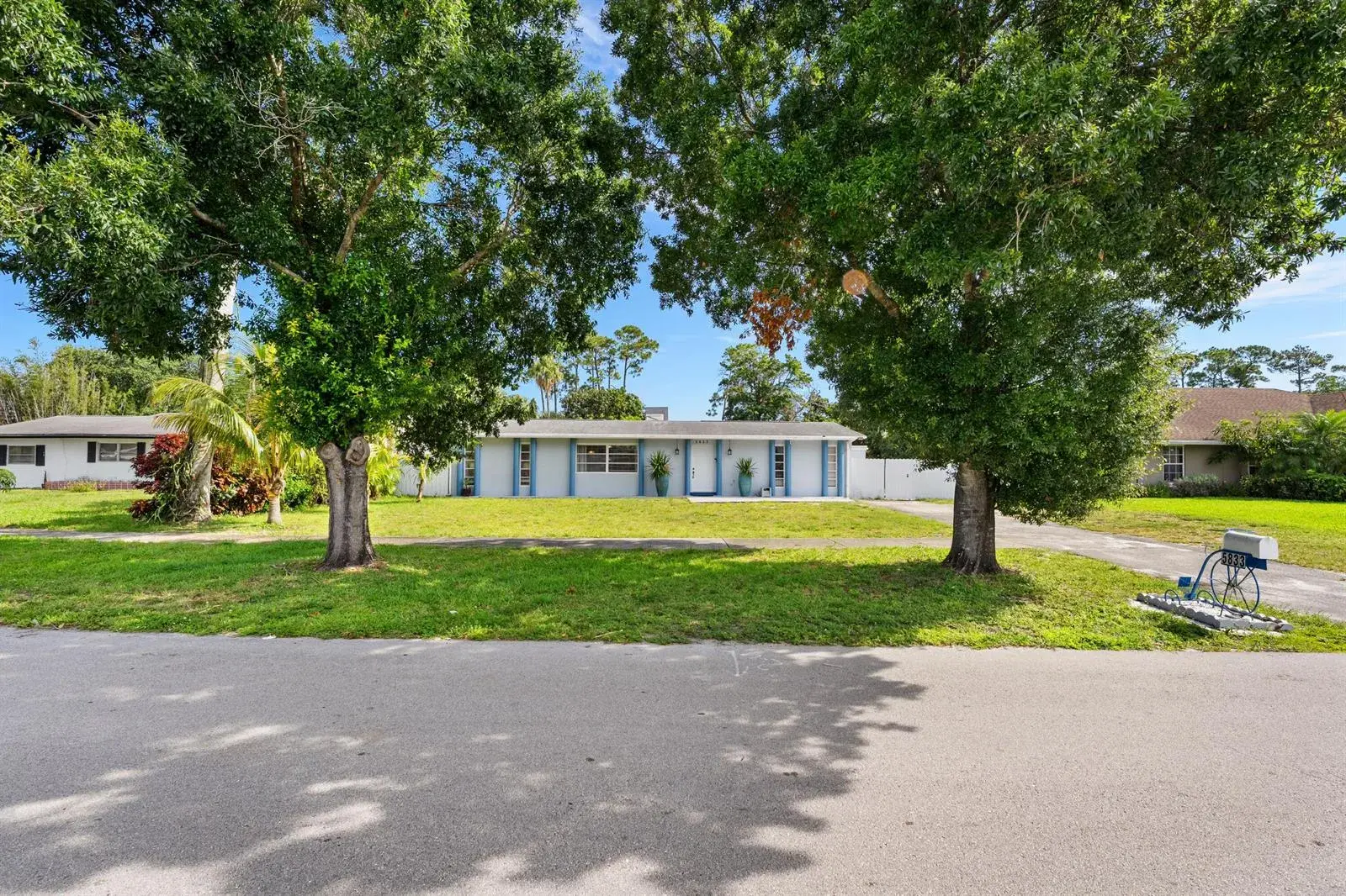 5833 Fair Green Road, West Palm Beach FL 33417