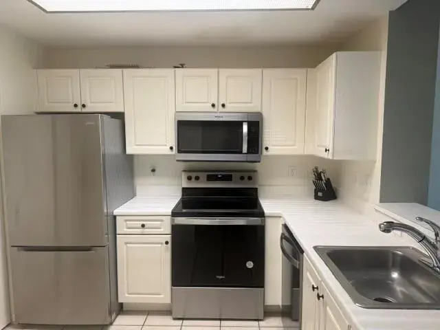 2804 Sarento Place # 107, Palm Beach Gardens FL 33410