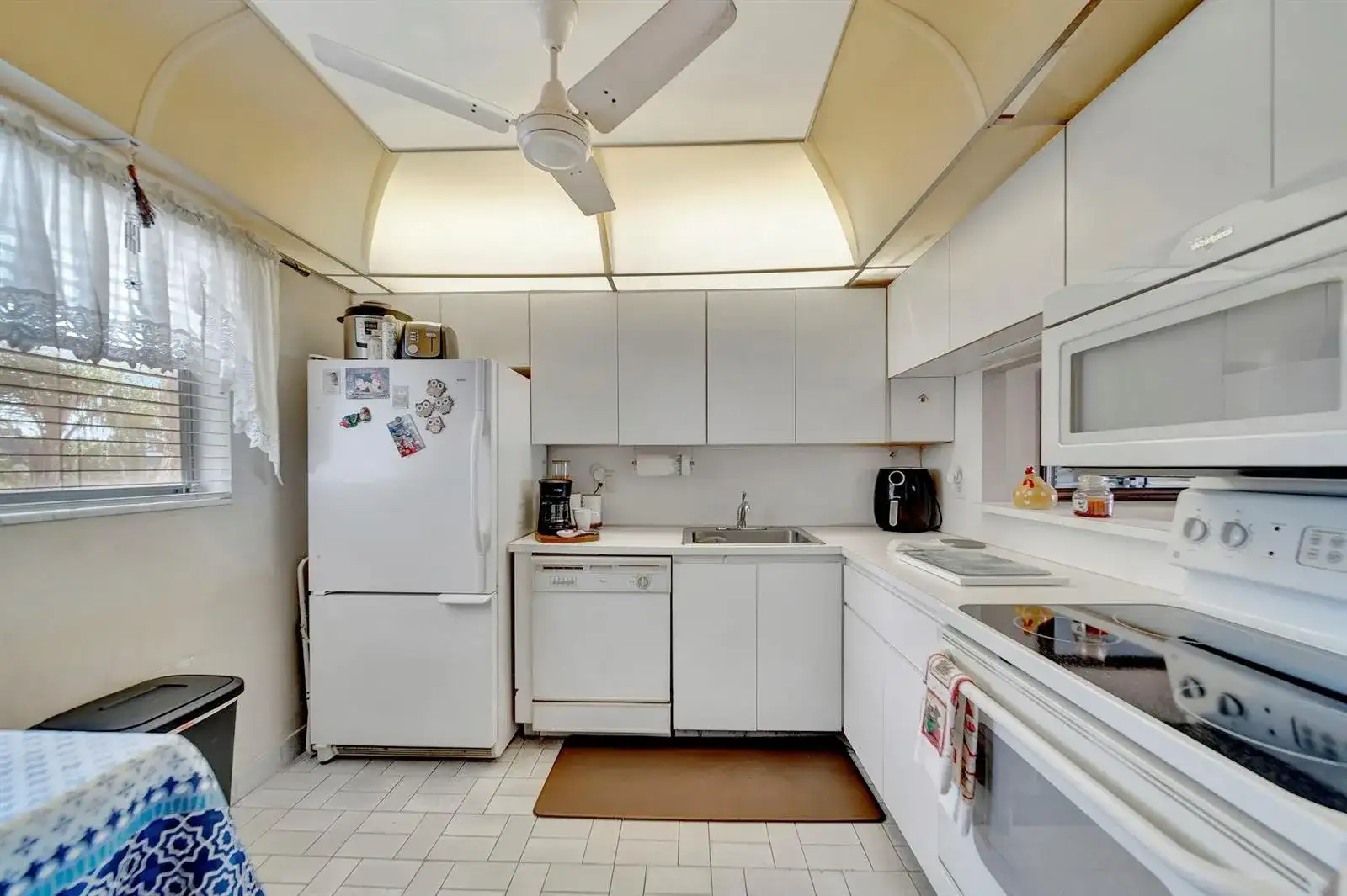 3100 Holiday Springs Boulevard # 305, Margate FL 33063 photo 5