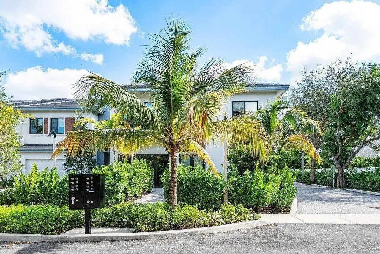 2211 Florida Boulevard # A, Delray Beach FL 33483 photo 2