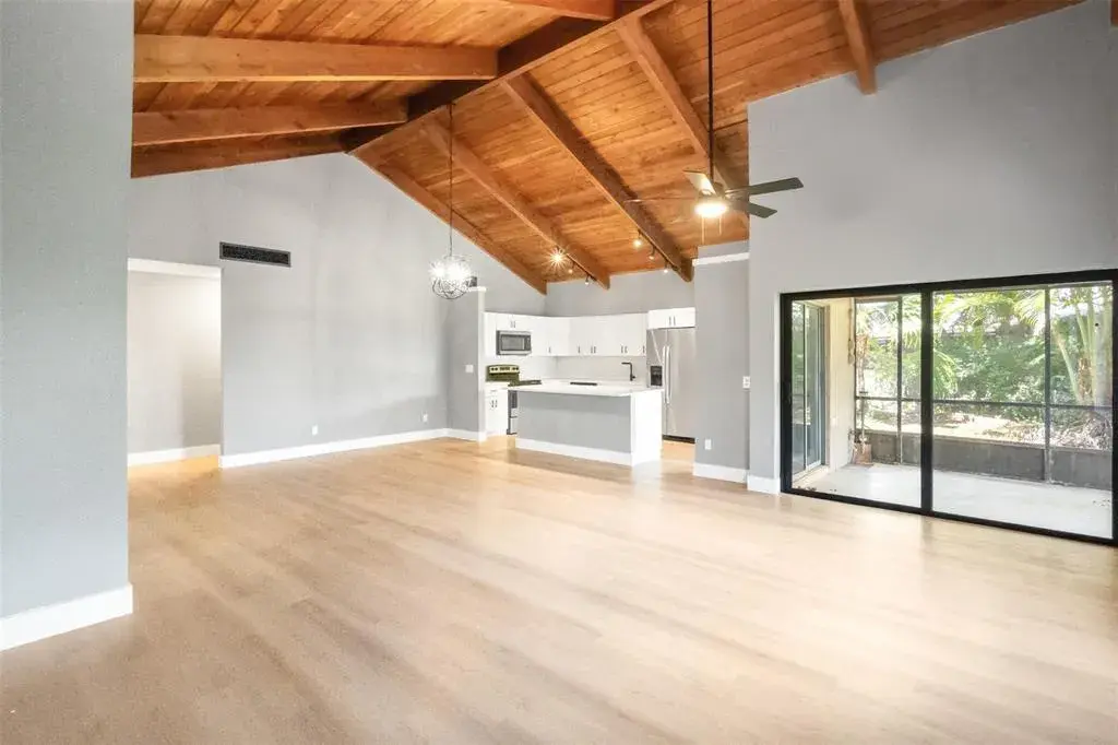 2146 Nova Village Drive, Davie FL 33317