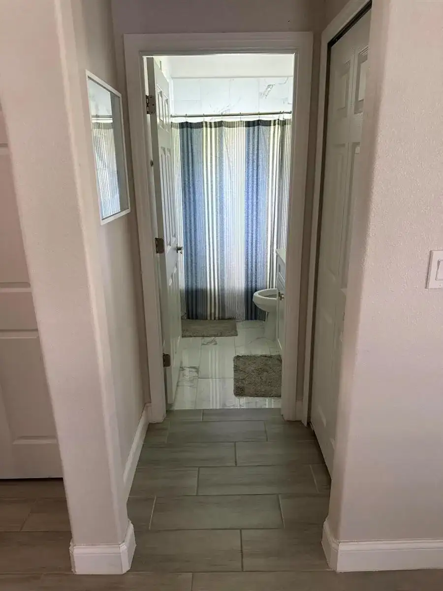 4995 Mercer Street, Orlando FL 32811 photo 4