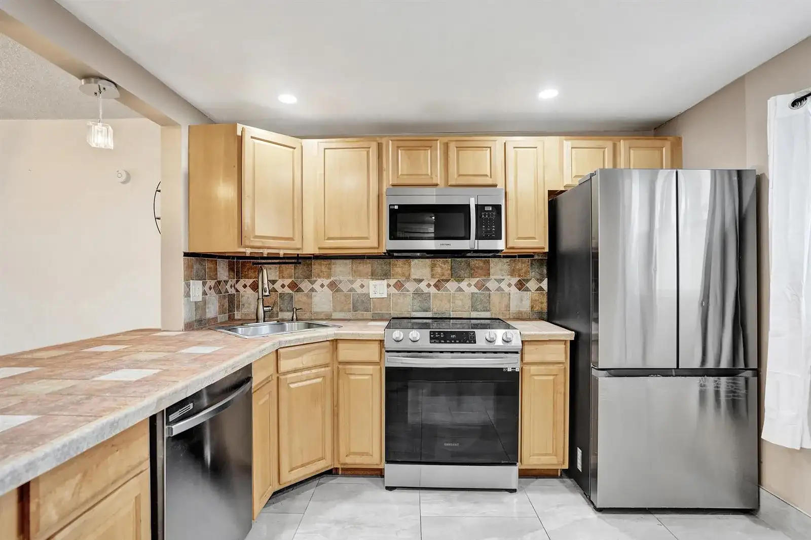 8301 Sands Point Boulevard # S102, Tamarac FL 33321 photo 3