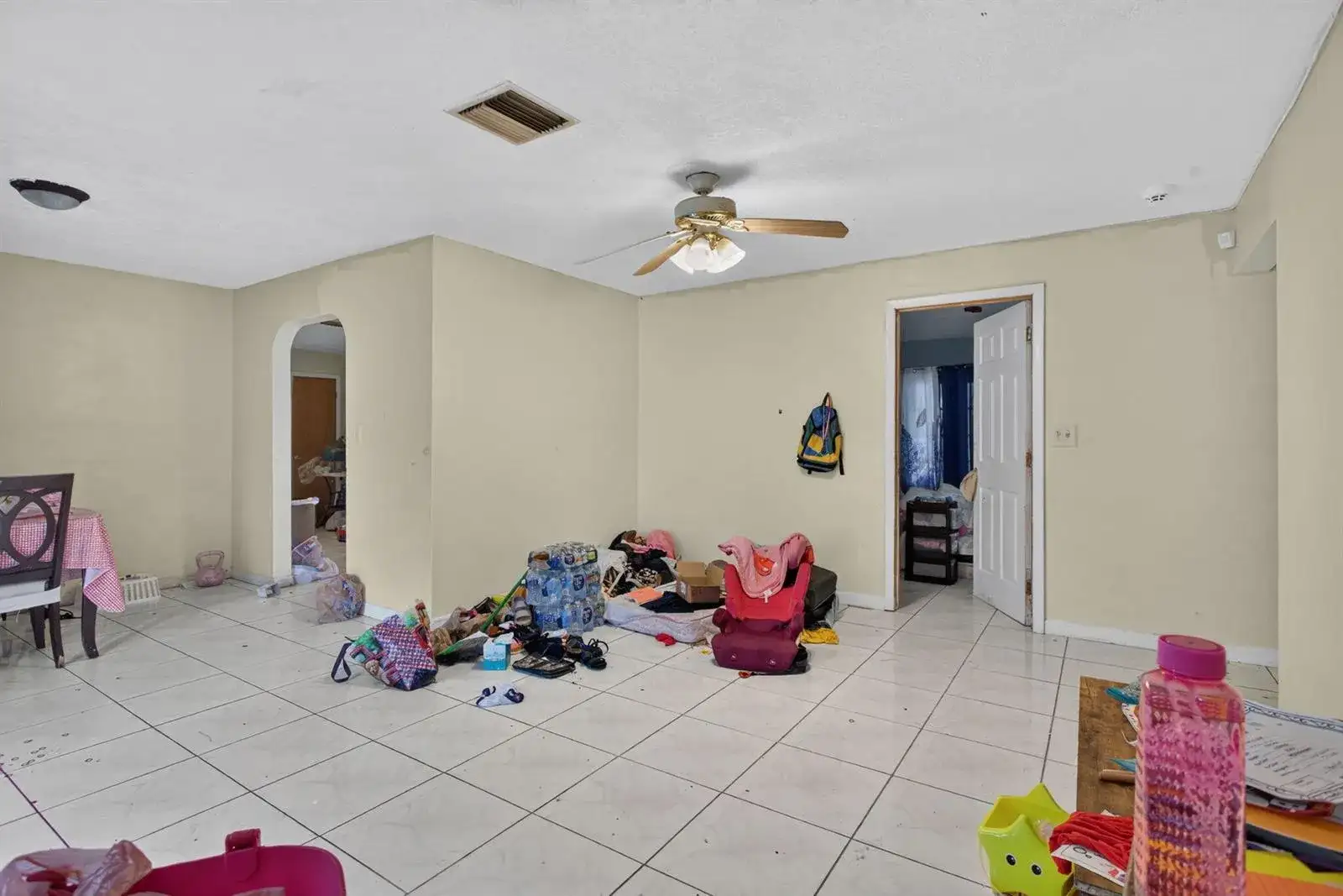 4390 NW 35th Avenue, Lauderdale Lakes FL 33309 photo 4