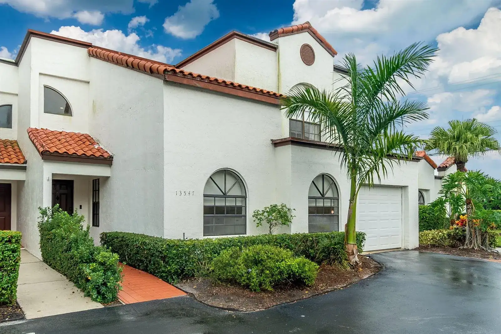 13547 Fountain View Boulevard, Wellington FL 33414 photo 2