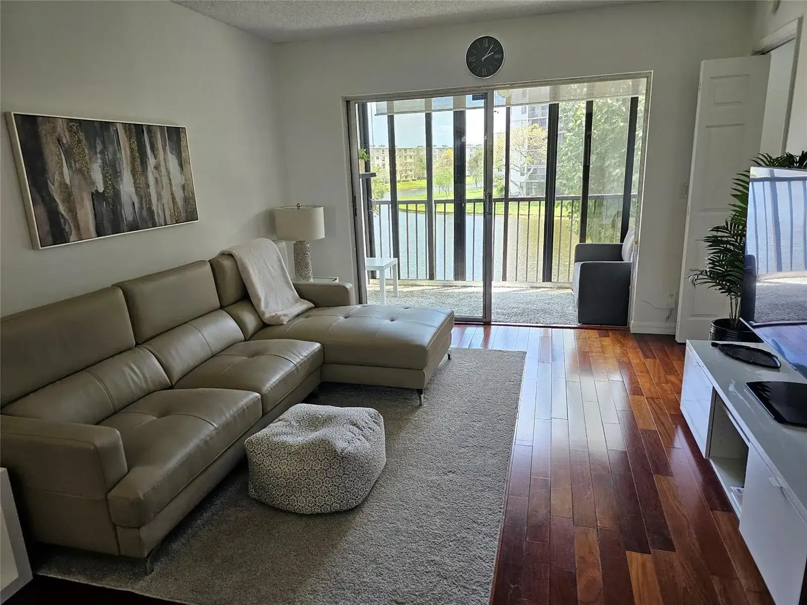 2222 N Cypress Bend # 309, Pompano Beach FL 33069 photo 3