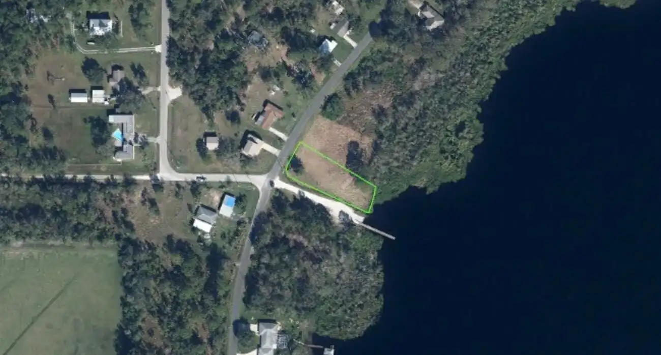 6342 Lakeside Drive W, Sebring FL 33875