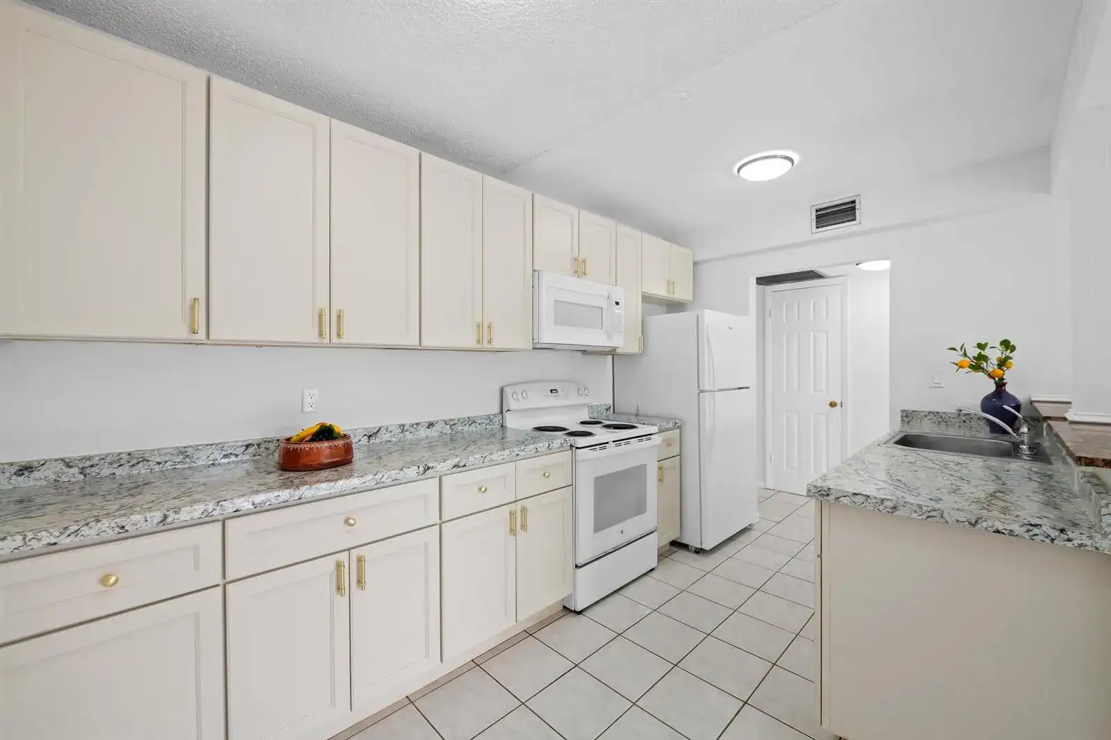 5190 E Sabal Palm Boulevard # 209, Tamarac FL 33319