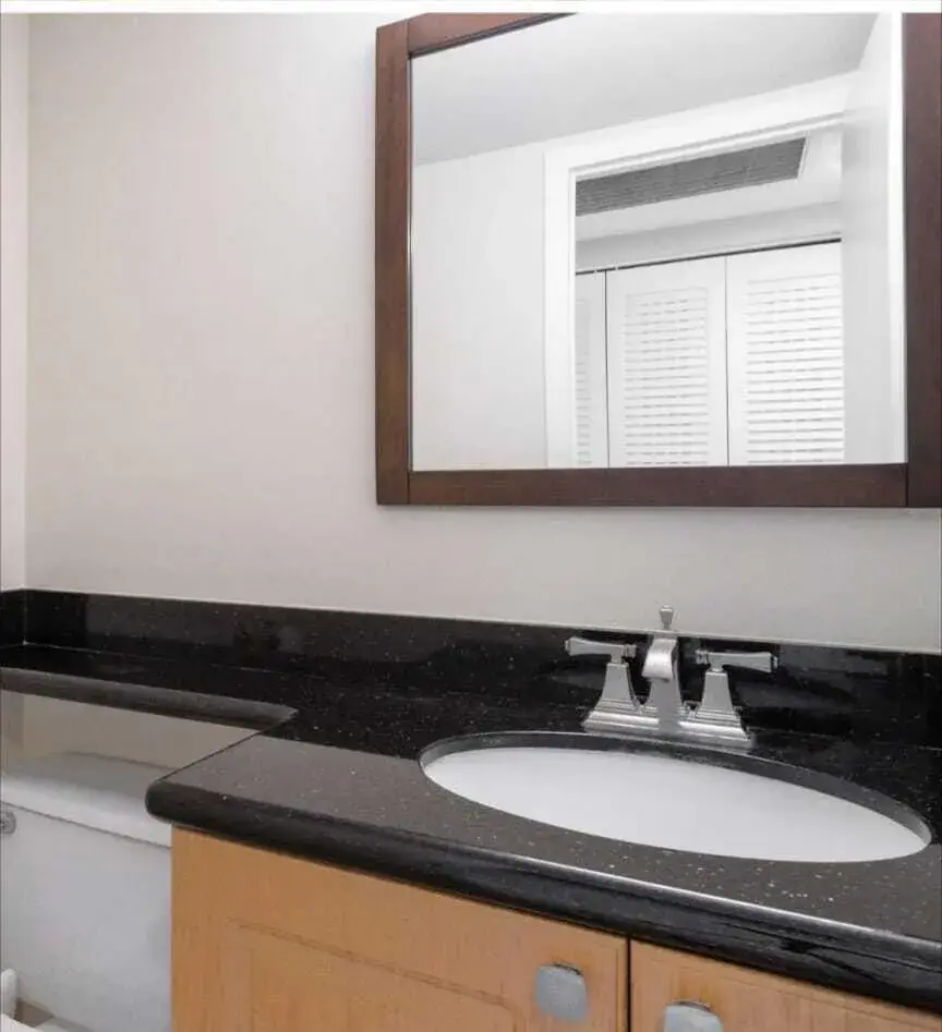 2053 Cornwall C, Boca Raton FL 33434