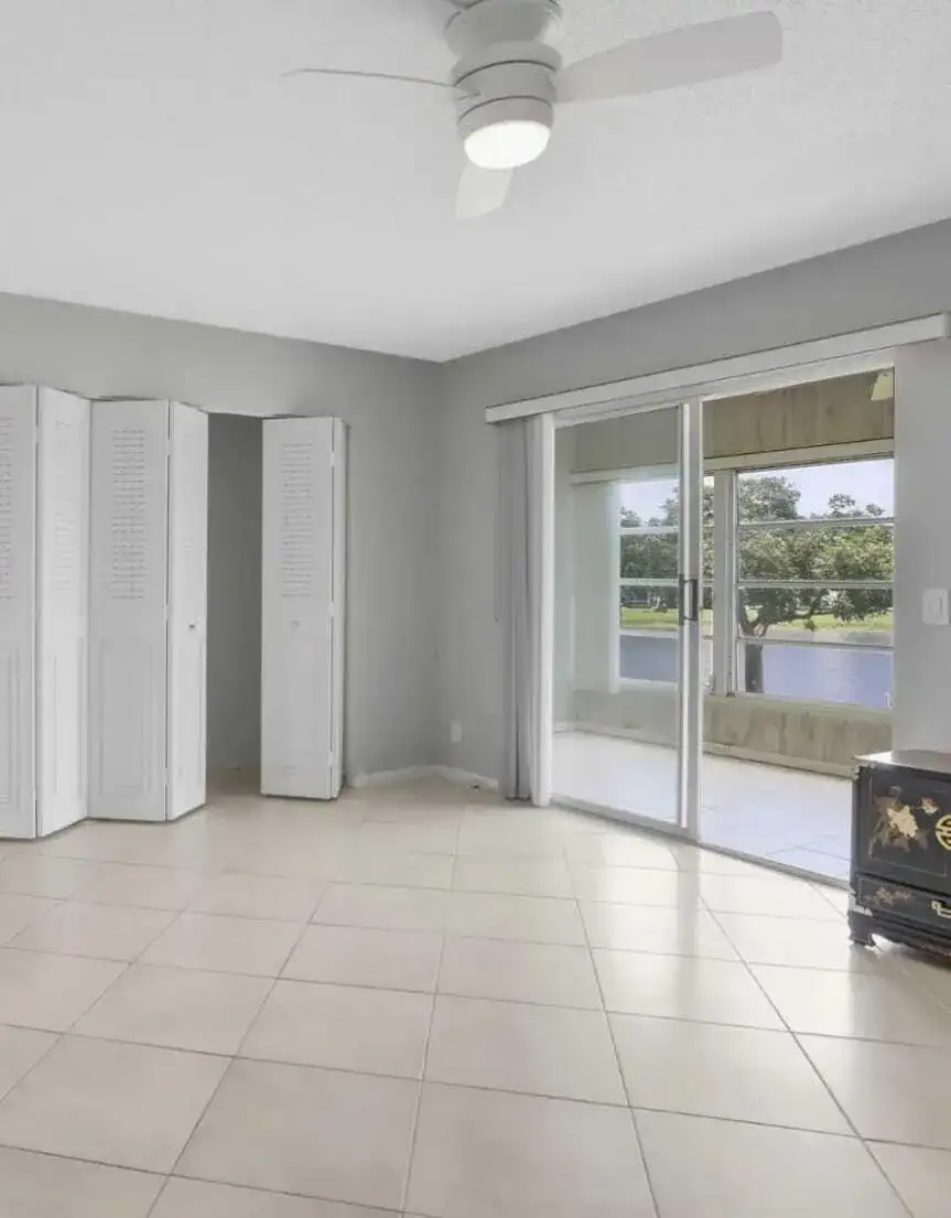 2053 Cornwall C, Boca Raton FL 33434 photo 4
