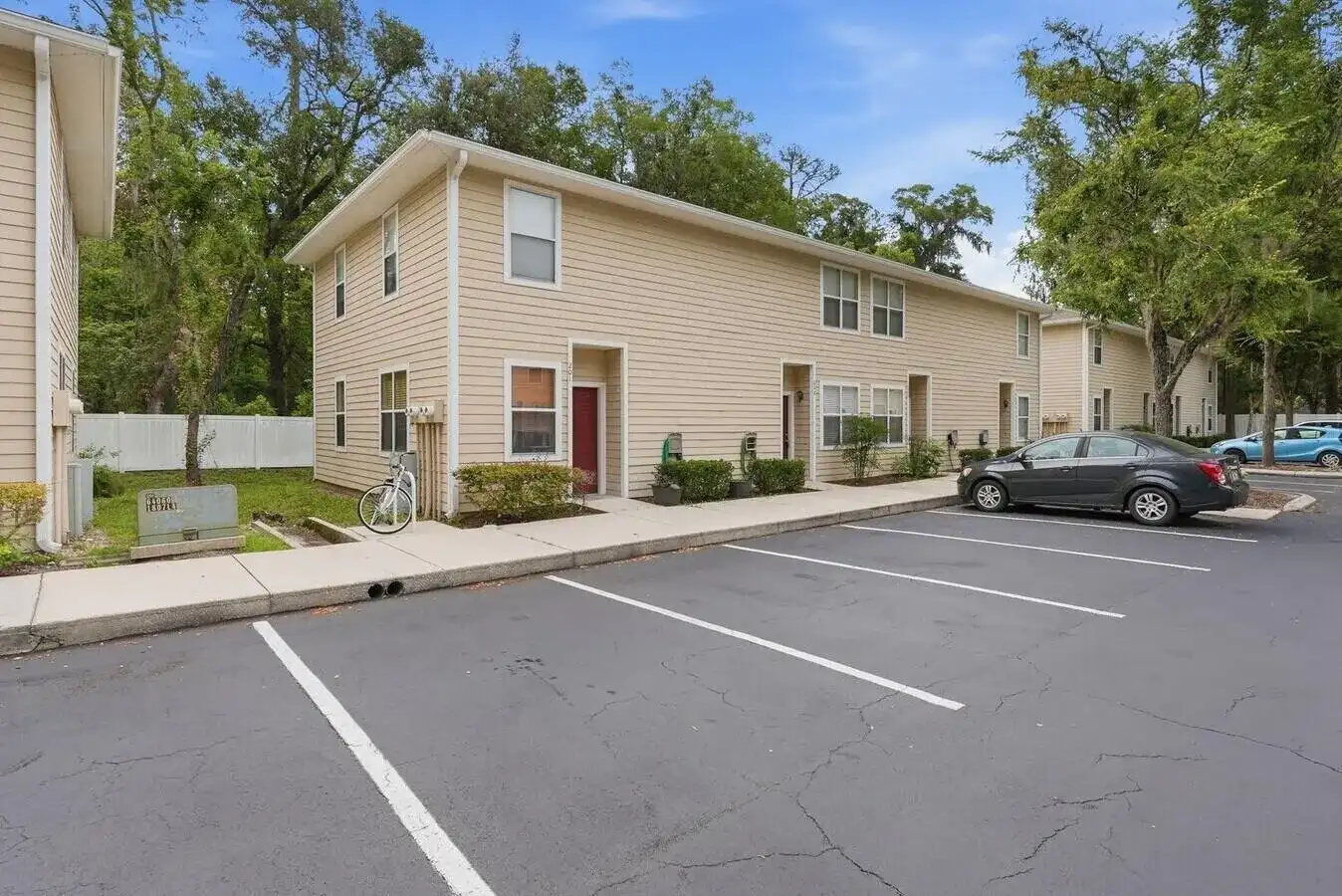 1710 NW 7th Street # 604, Gainesville FL 32609