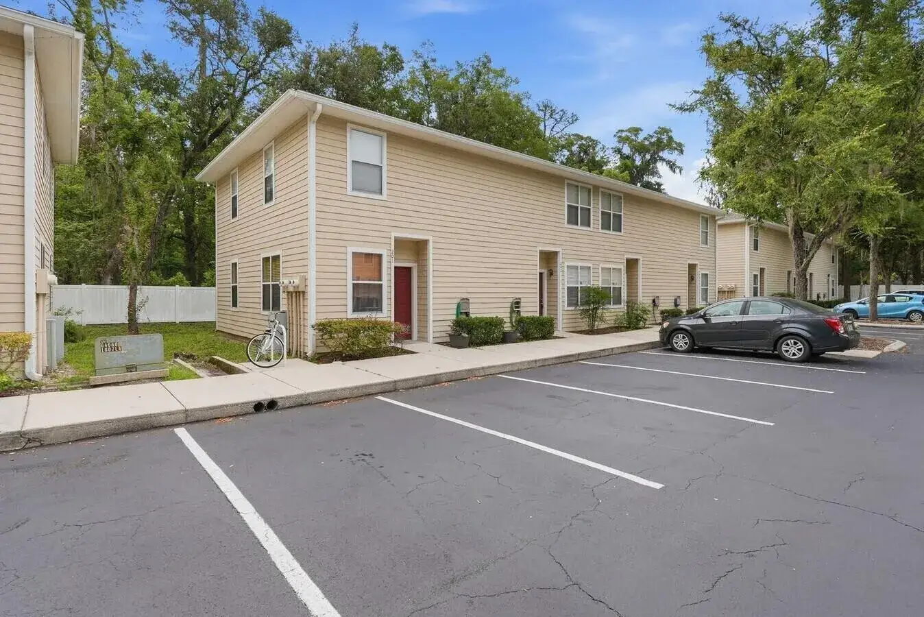 1710 NW 7th Street # 604, Gainesville FL 32609