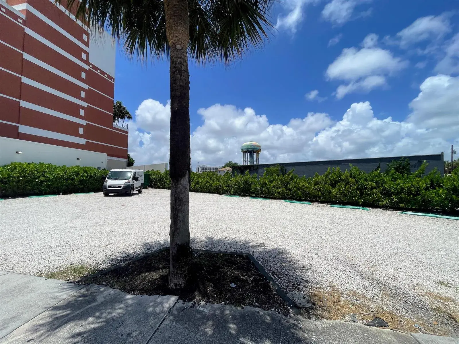 643 N Andrews Avenue, Fort Lauderdale FL 33311
