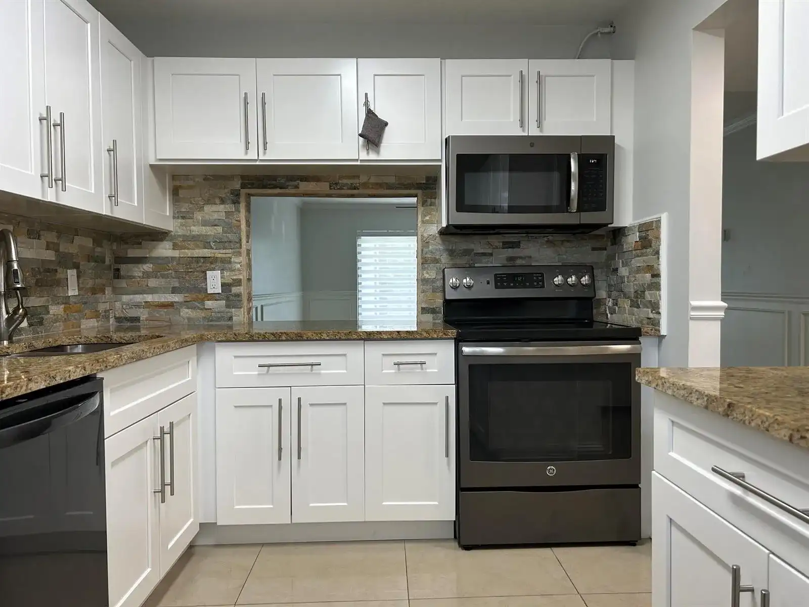 140 Lake Nancy Lane # 115, West Palm Beach FL 33411
