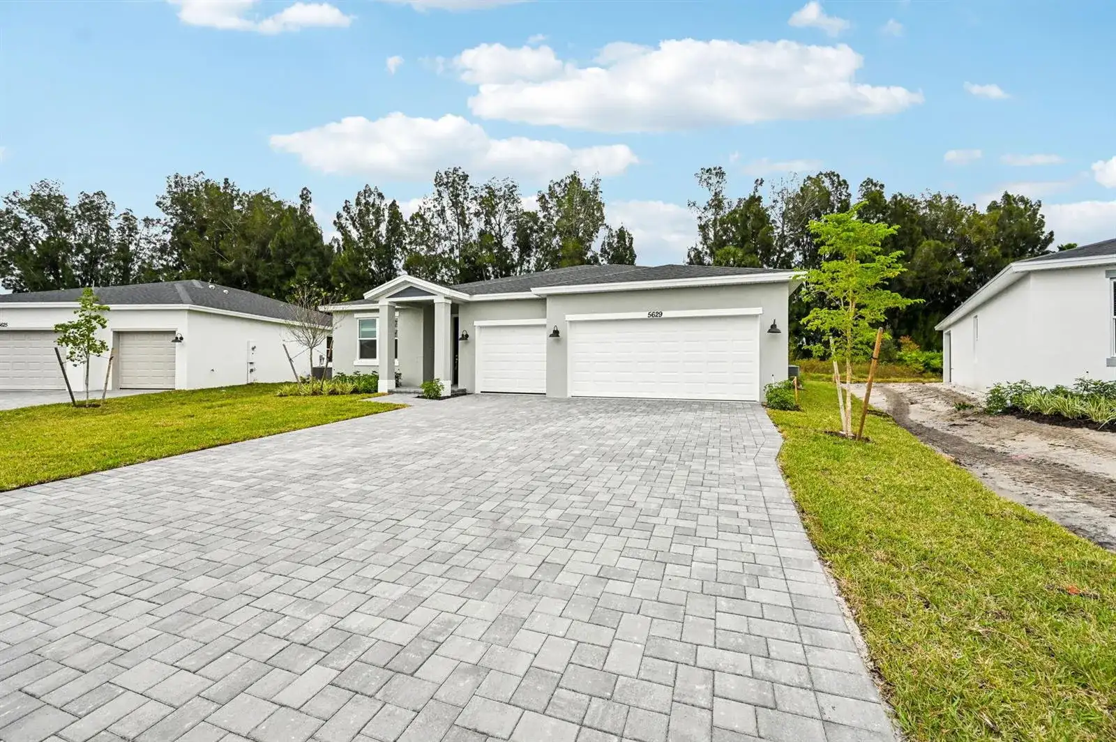 5629 Hampton Park Circle, Vero Beach FL 32966 photo 4