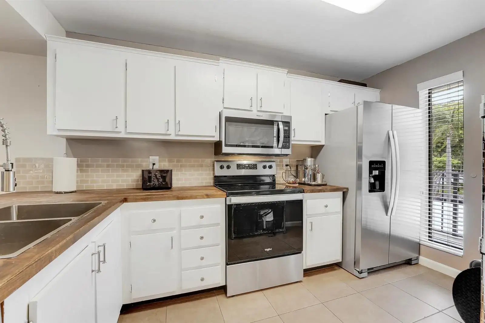 20 Royal Palm Way # 204, Boca Raton FL 33432 photo 4