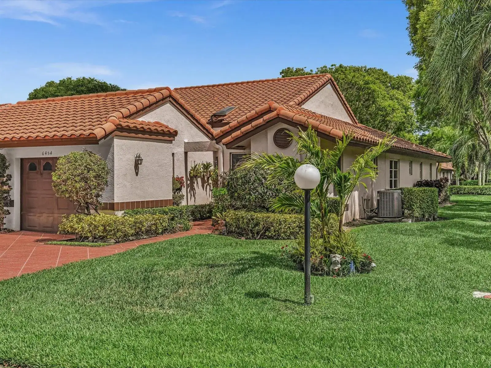 6454 Pointe Pleasant Circle, Delray Beach FL 33484 photo 2