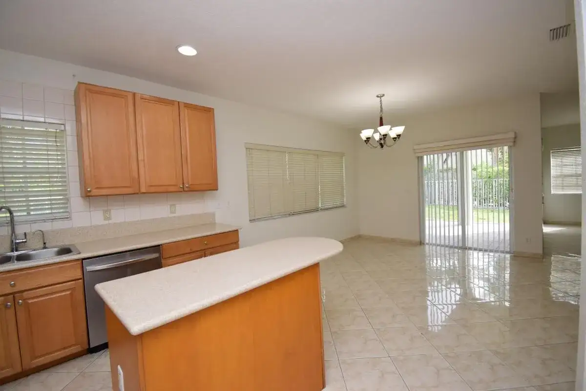 12693 NW 7th Street, Coral Springs FL 33071 photo 4