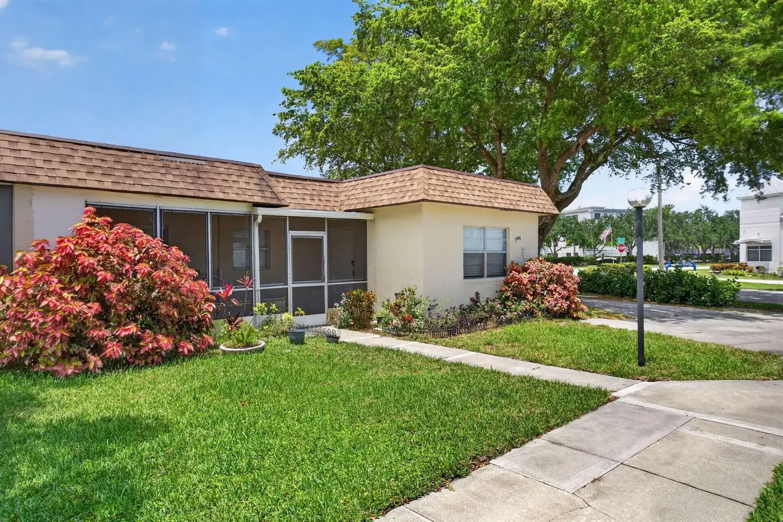 2004 SW Natura Boulevard # D, Deerfield Beach FL 33441 photo 2