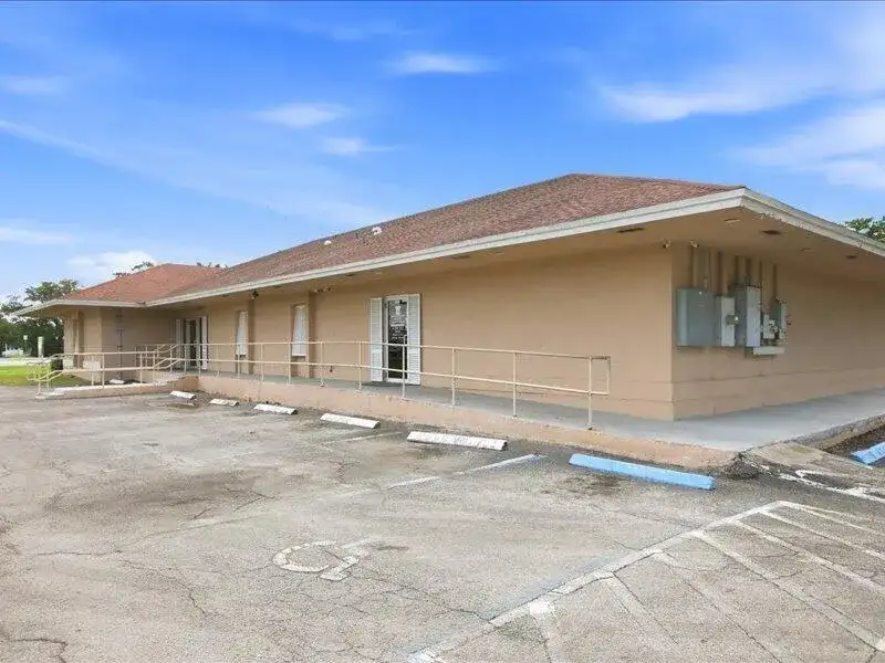 1100 S Main Street, Belle Glade FL 33430 photo 3