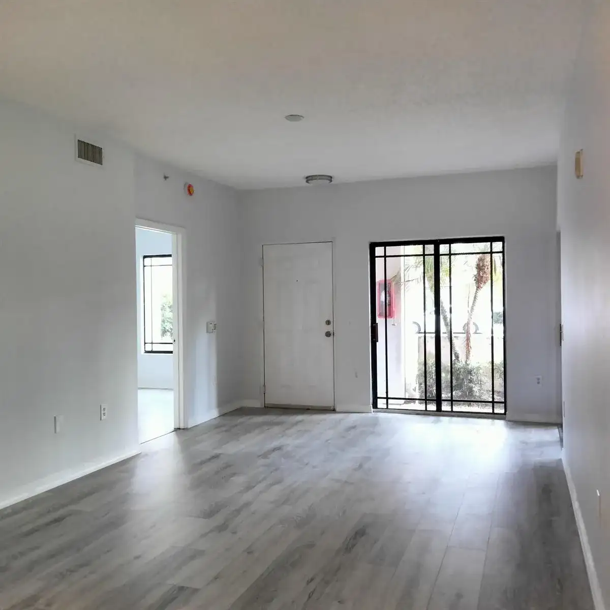 2803 Sarento Place # 111, Palm Beach Gardens FL 33410 photo 2