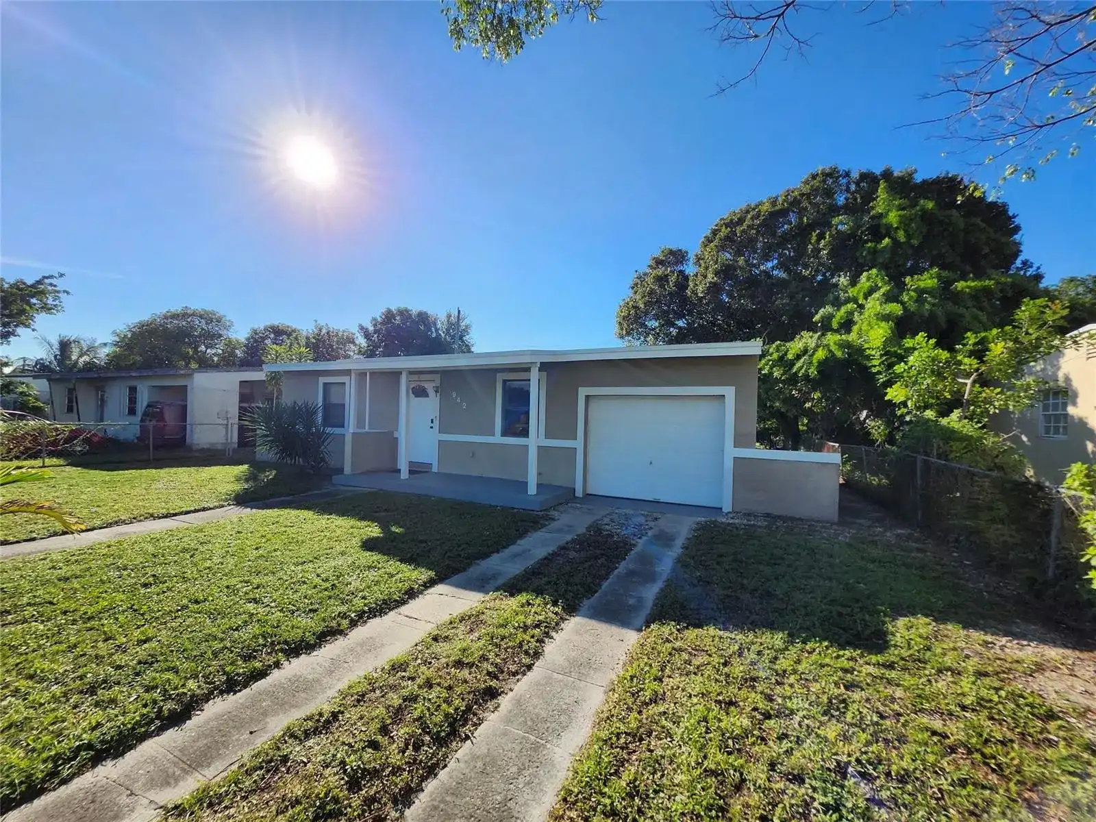 942 NW 12th Street, Fort Lauderdale FL 33311