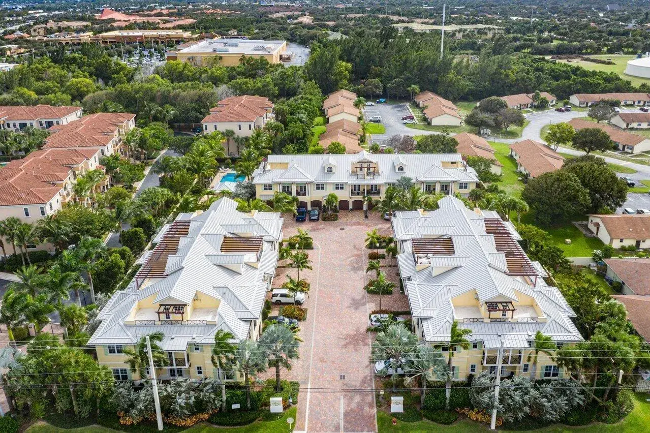 3770 County Line Road # C1, Tequesta FL 33469 photo 2