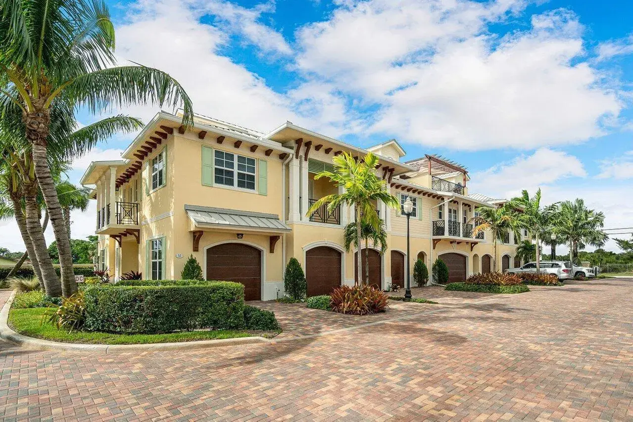 3770 County Line Road # C1, Tequesta FL 33469 photo 4