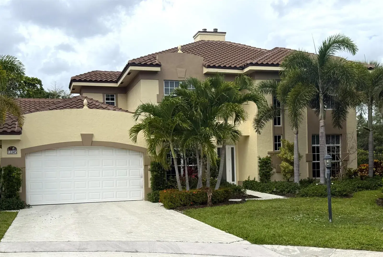 13345 Miles Standish Port, Palm Beach Gardens FL 33410