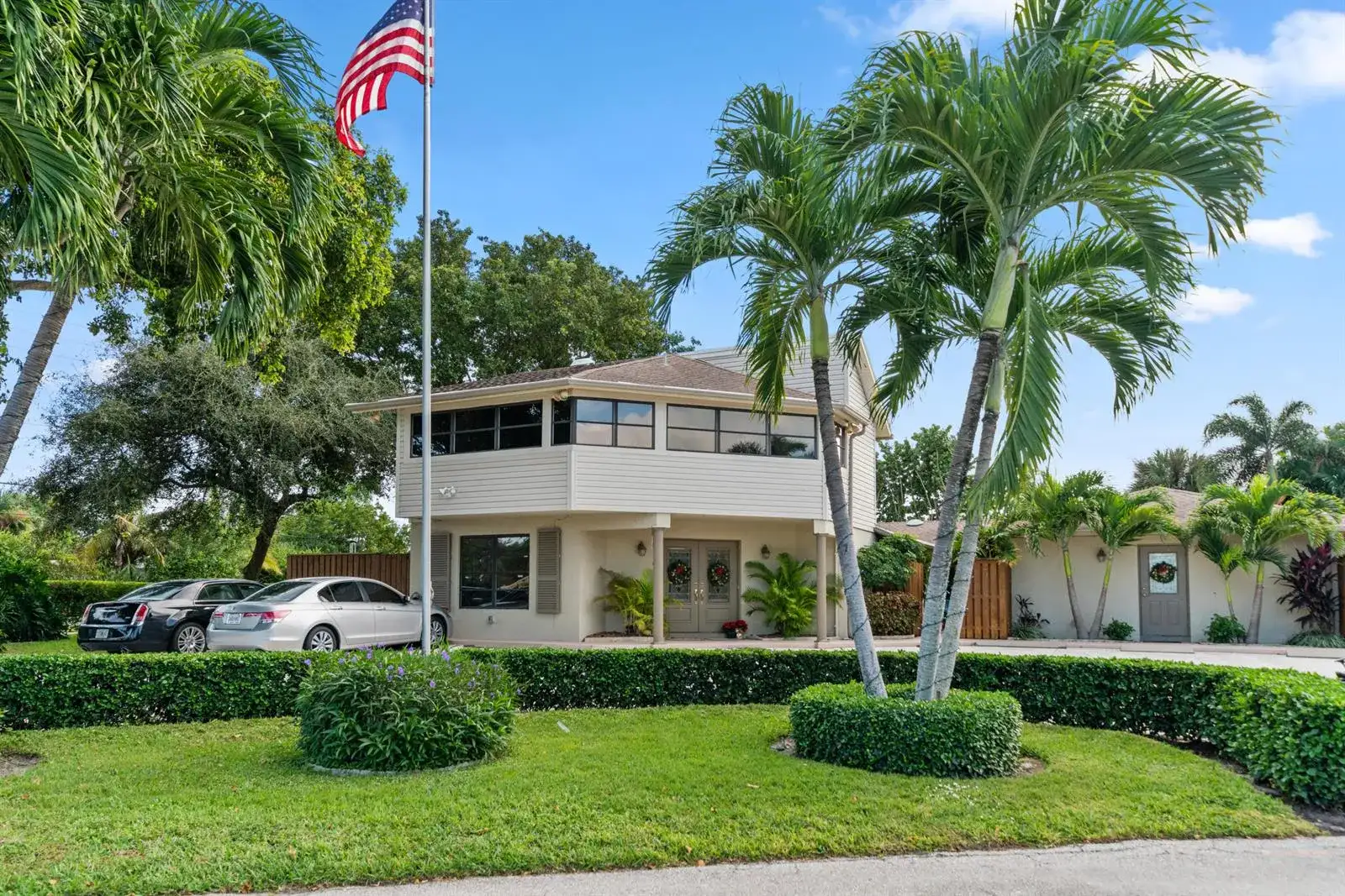 2016 Joy-rene Lane, North Palm Beach FL 33408 photo 2
