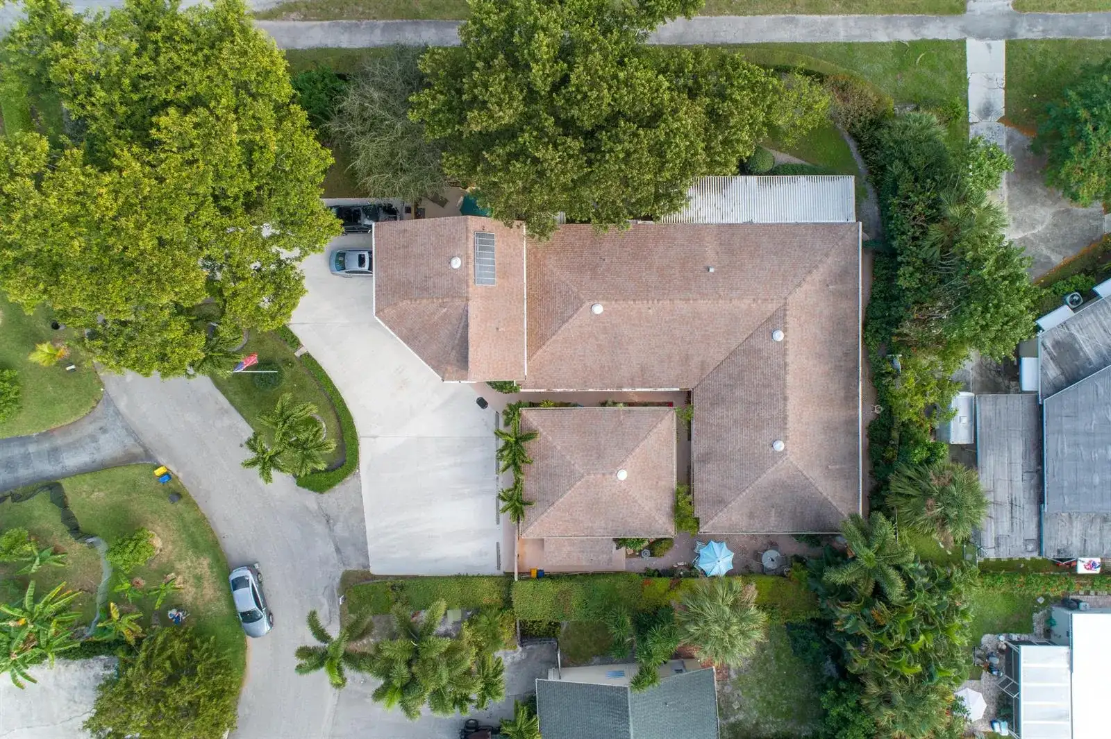 2016 Joy-rene Lane, North Palm Beach FL 33408 photo 4
