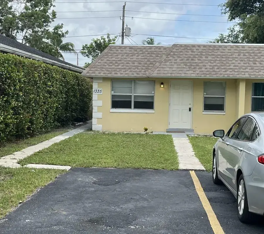 1335 NW 7th Terrace, Fort Lauderdale FL 33311