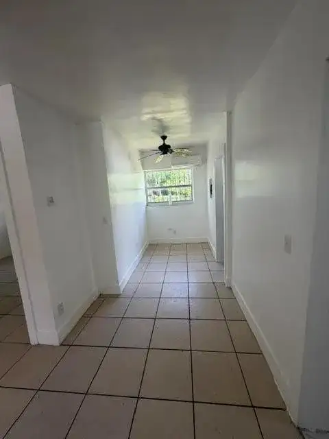 648 NE 139th Street, North Miami FL 33161 photo 5