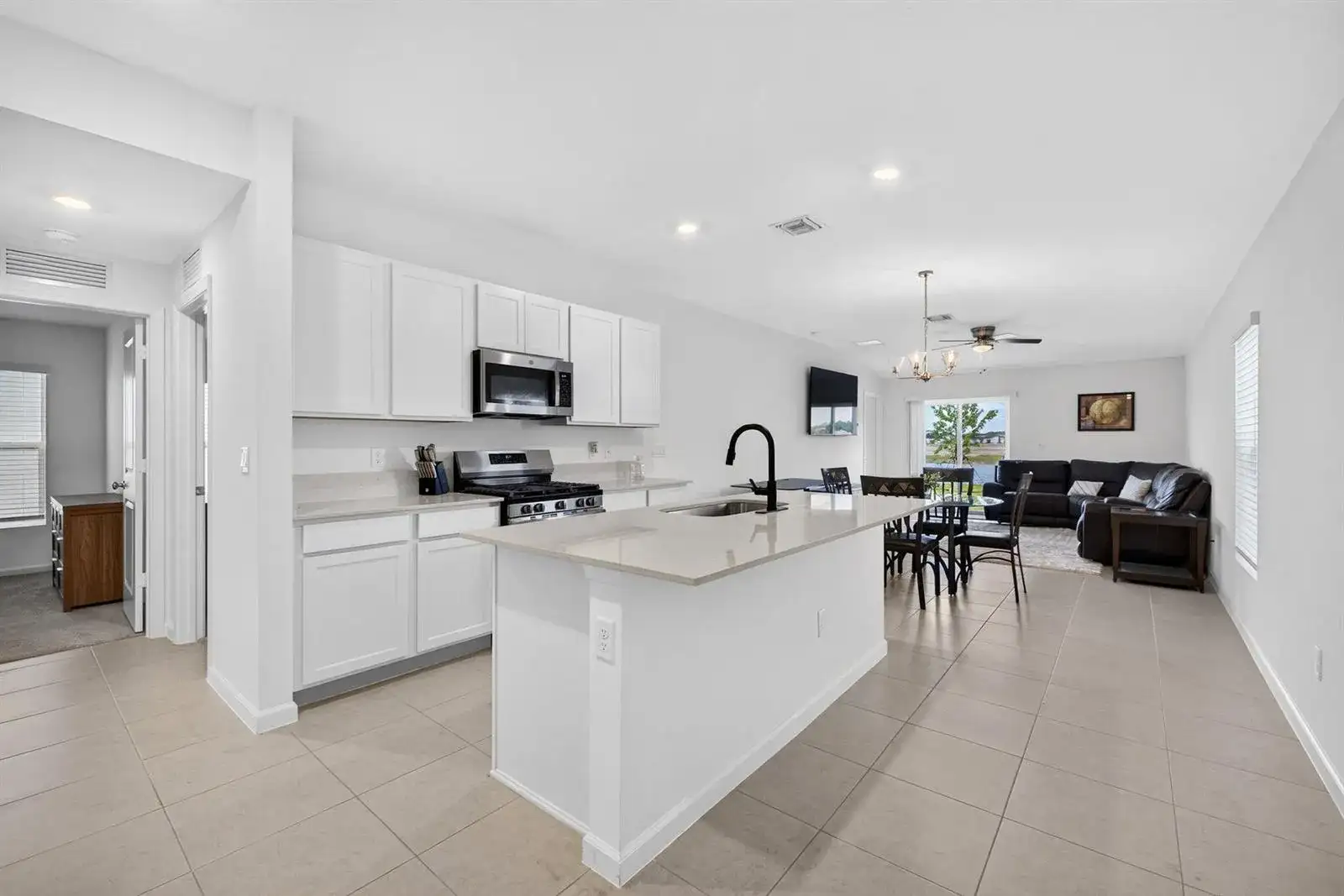 5876 NW Sweetwood Drive, Port St. Lucie FL 34987 photo 4