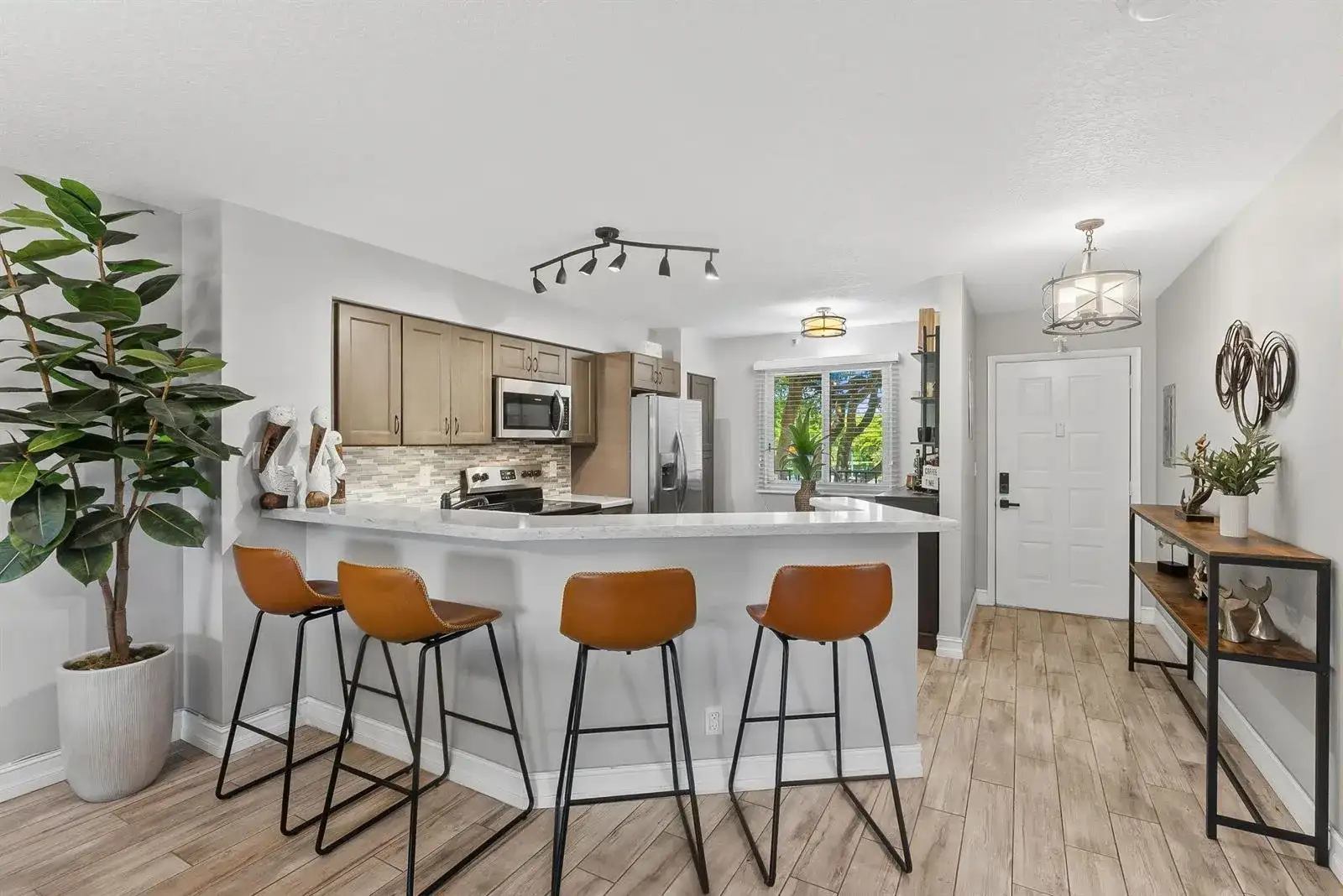 2215 Cypress Island Drive # 301, Pompano Beach FL 33069 photo 2