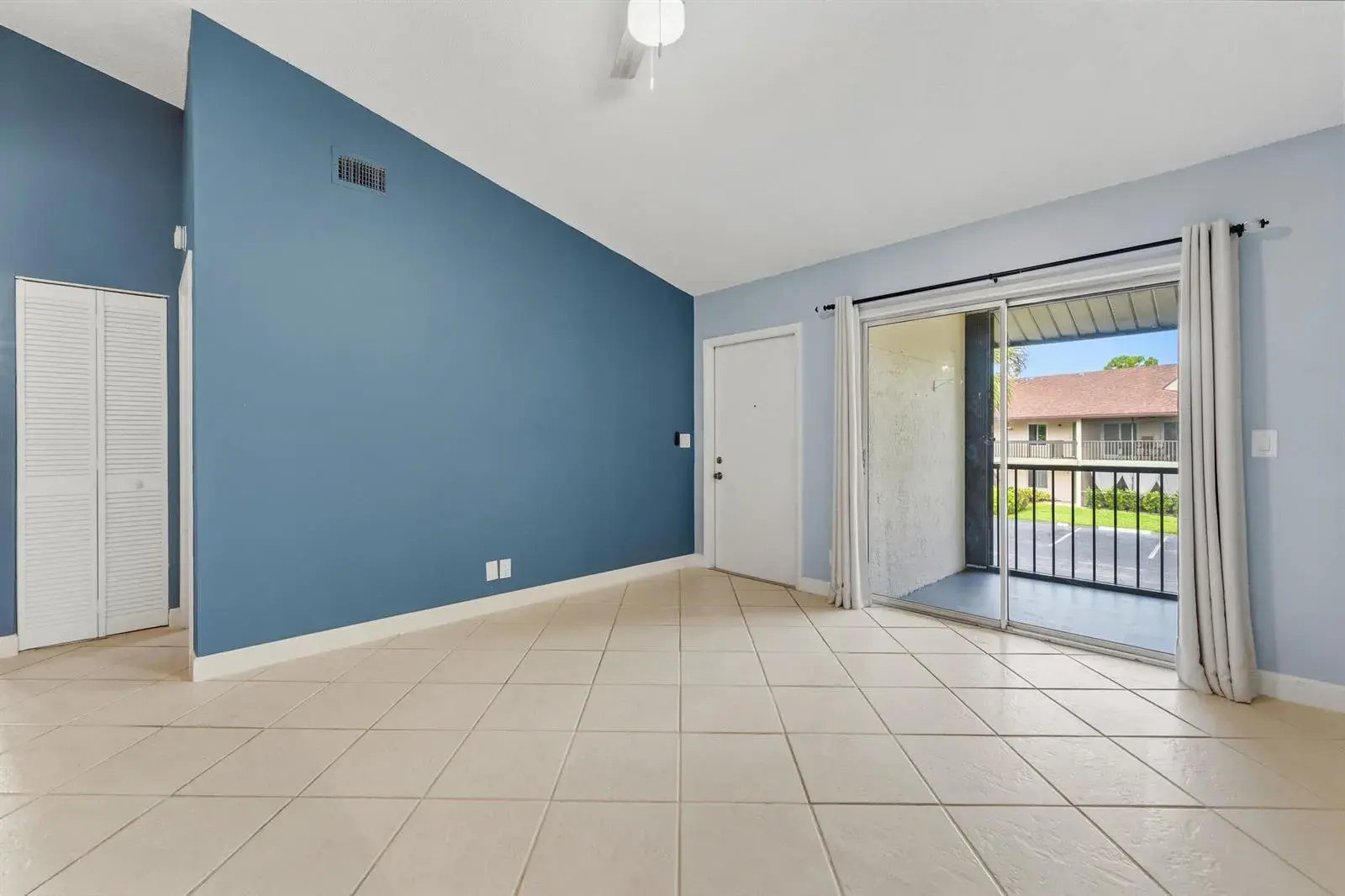6314 Chasewood Drive, Jupiter FL 33458