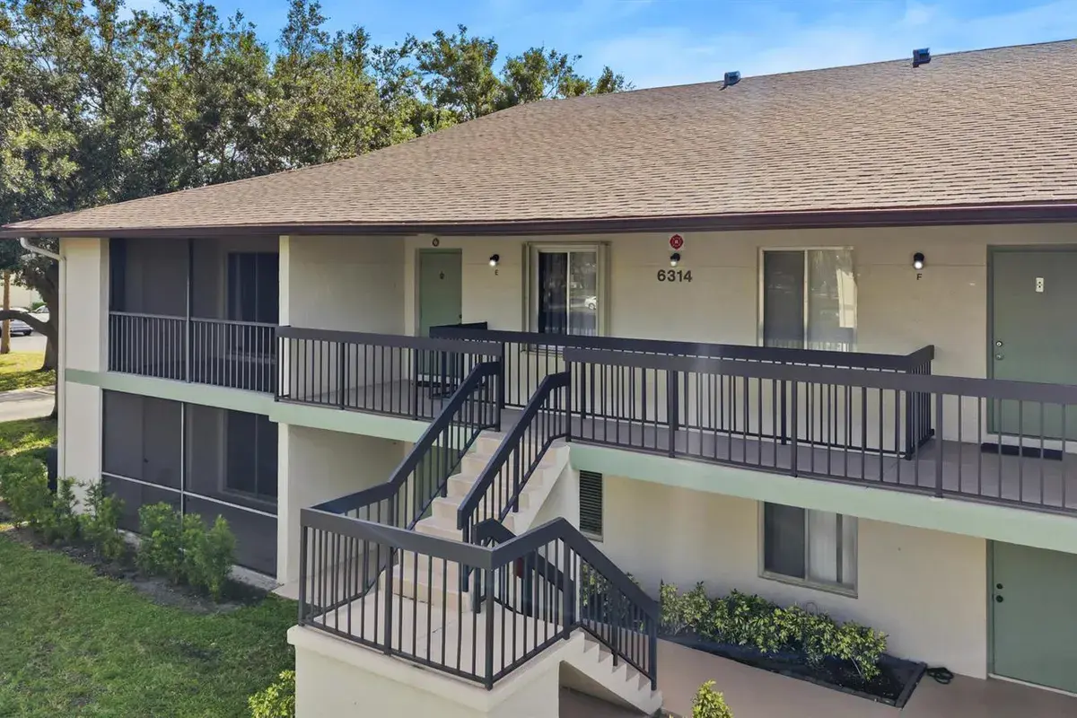 6314 Chasewood Drive, Jupiter FL 33458