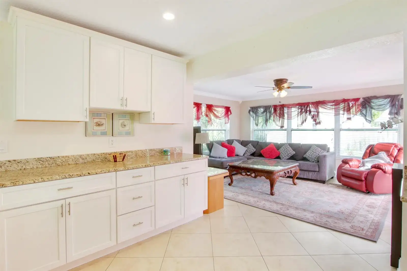 19185 SE Homewood Avenue, Jupiter FL 33469 photo 4