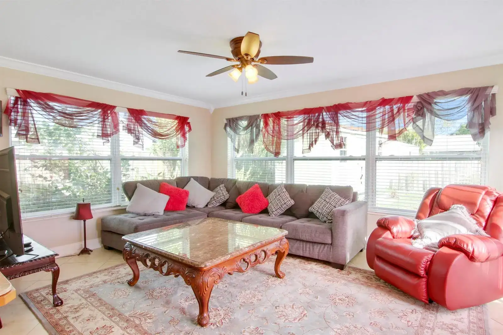 19185 SE Homewood Avenue, Jupiter FL 33469 photo 5