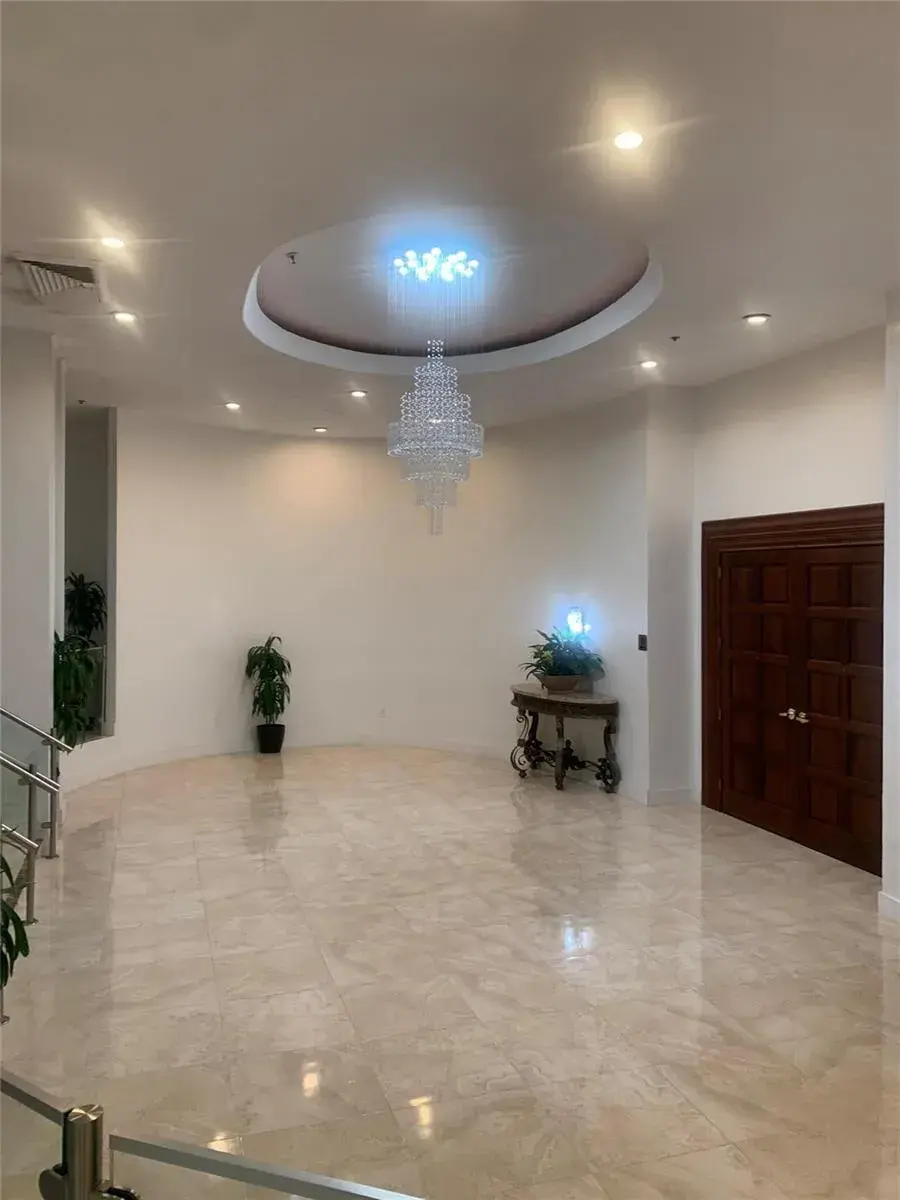 19201 Collins Avenue # 231, Sunny Isles Beach FL 33160