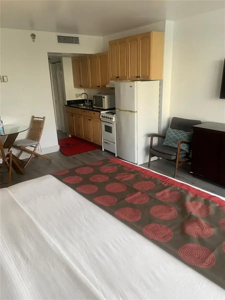 19201 Collins Avenue # 231, Sunny Isles Beach FL 33160 photo 5