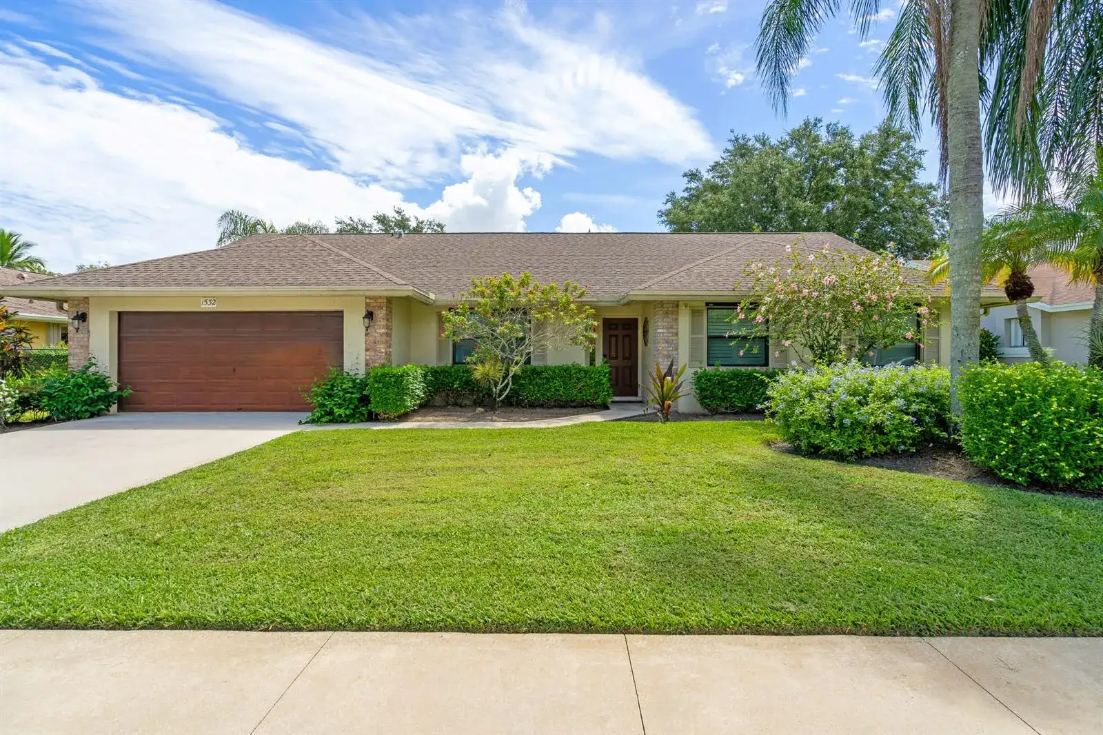 1532 Primrose Lane, Wellington FL 33414 photo 2