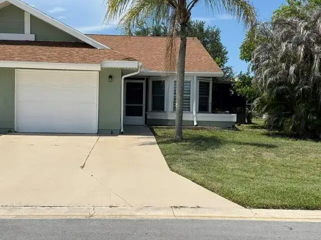 1478 SE Larkwood Circle, Port St. Lucie FL 34952