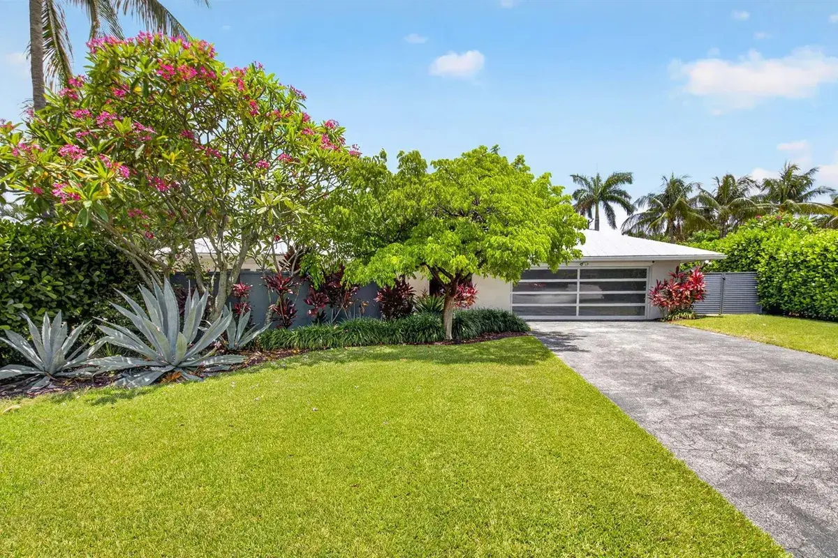 2006 NW 3rd Avenue, Delray Beach FL 33444