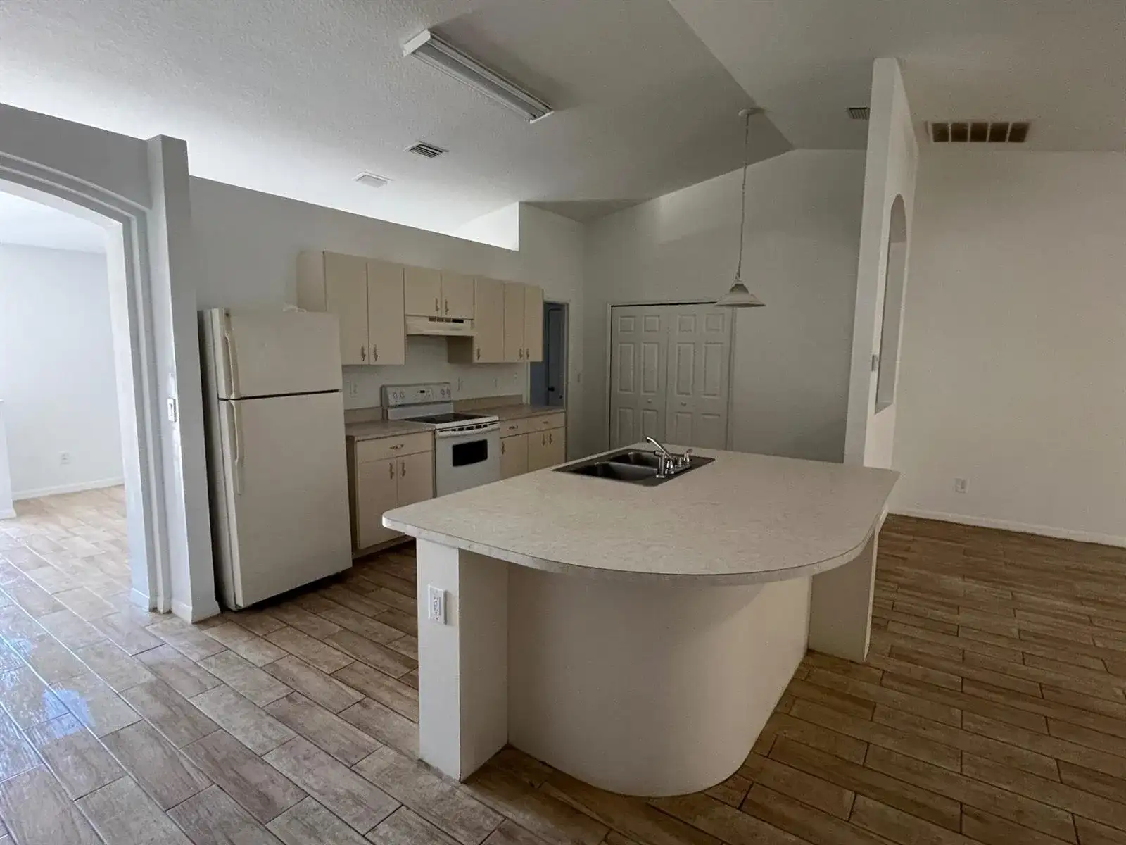 1271 Windingdale Street SE, Palm Bay FL 32909 photo 2