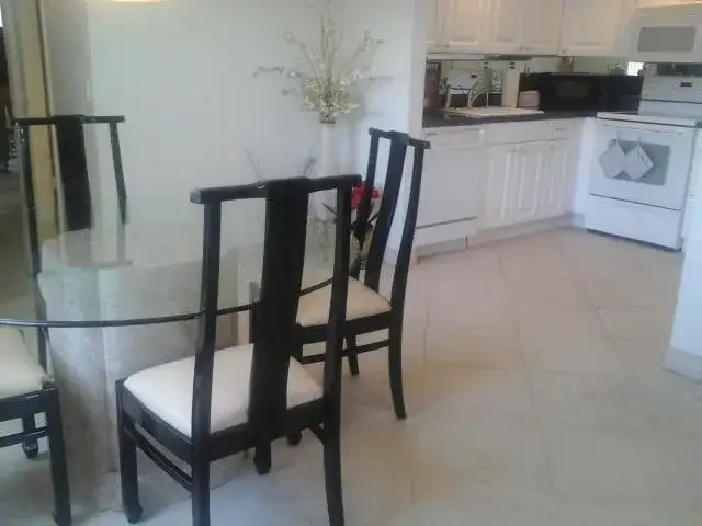 697 Flanders Drive, Delray Beach FL 33484 photo 5