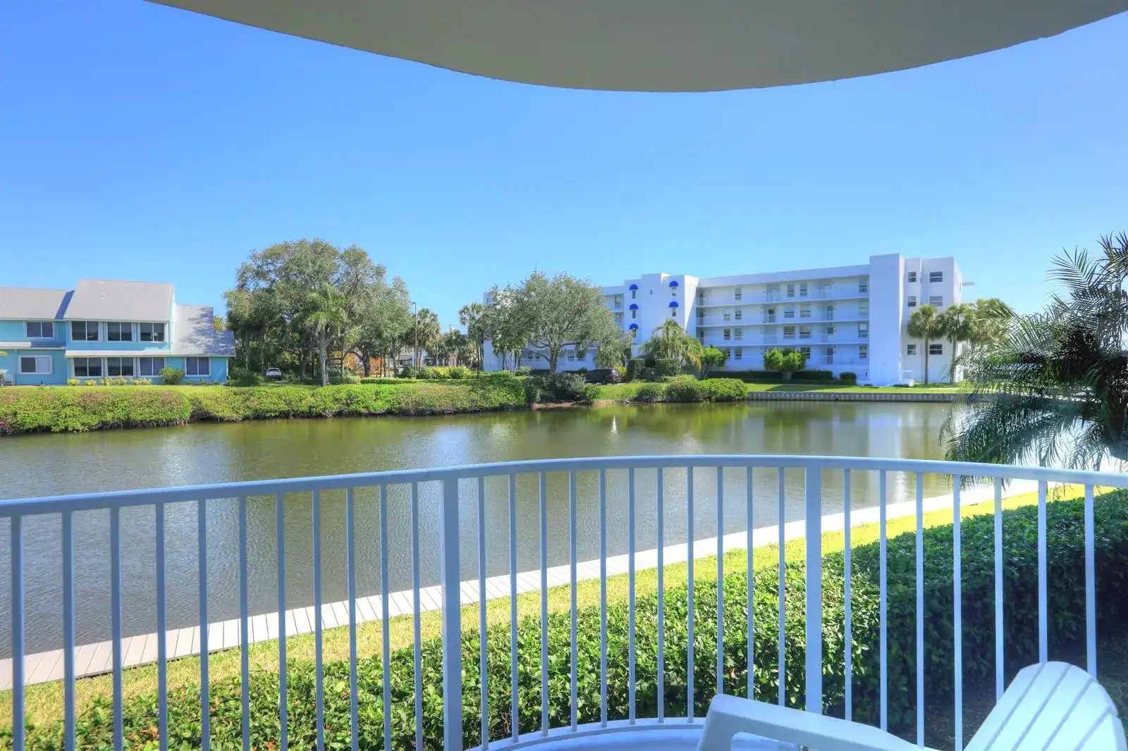 6110 S River Run Drive, Sebastian FL 32958 photo 3