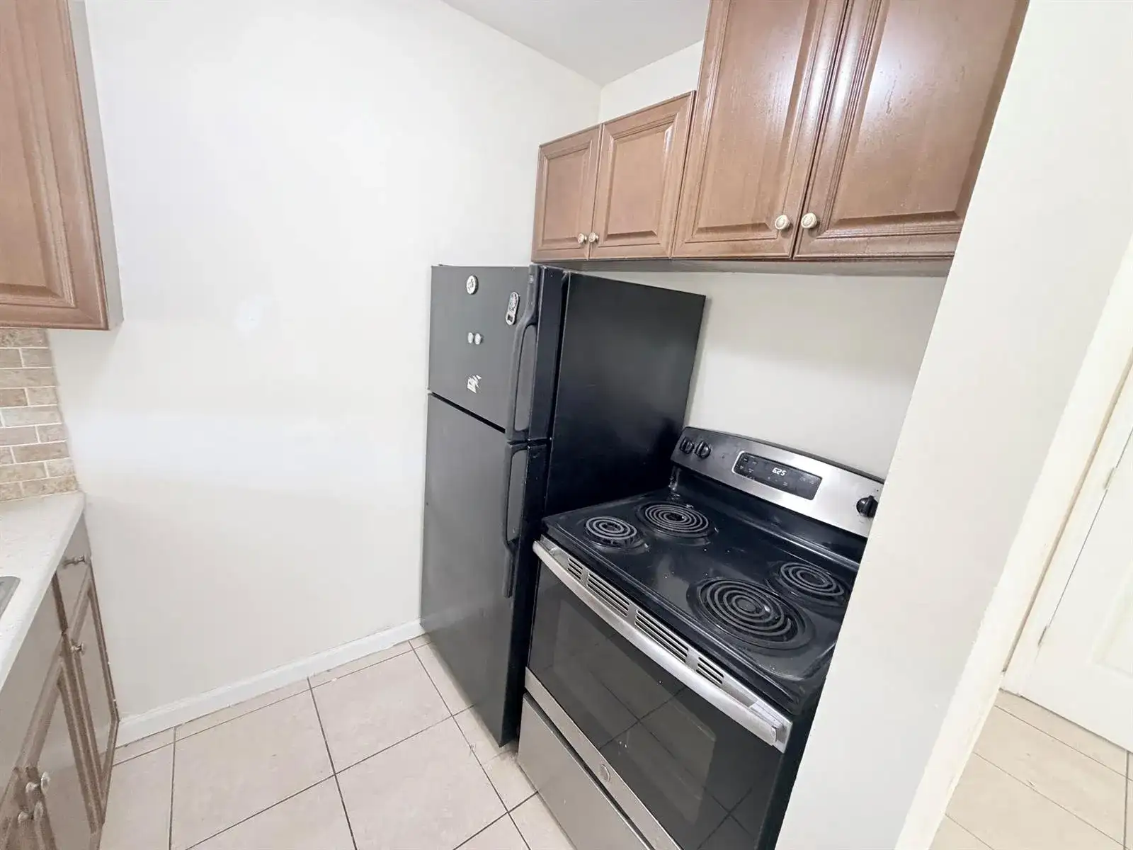 3030 NW 43rd Terrace # 207, Lauderdale Lakes FL 33313 photo 3