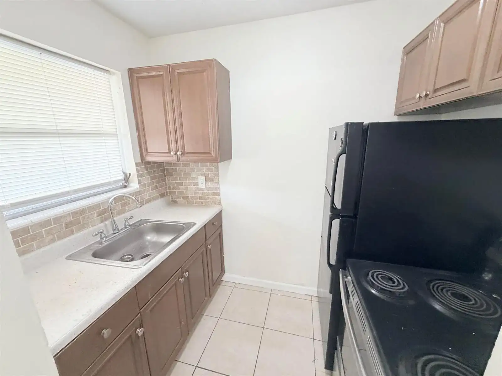 3030 NW 43rd Terrace # 207, Lauderdale Lakes FL 33313 photo 4